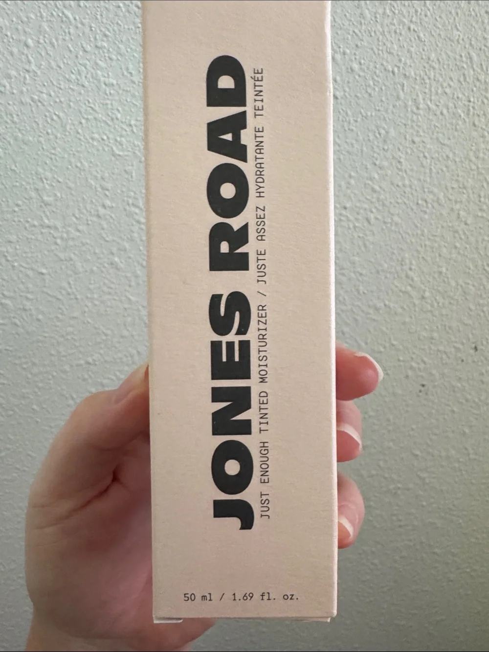 Jones Road Just Enough Tinted Moisturizer — Light New